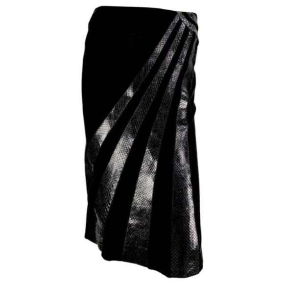 F/W 2000 Vintage Versace Black Leather Suede Skirt with Python Detail - Picture 1 of 4